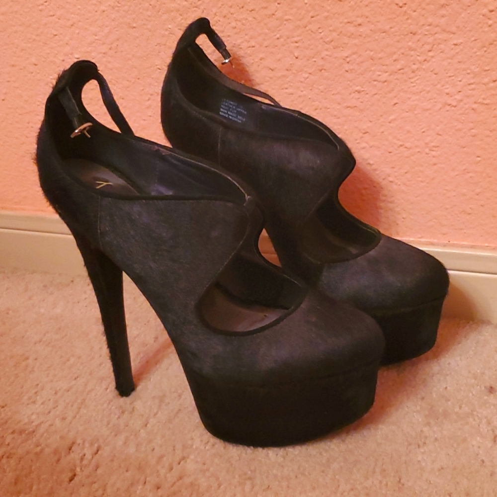 London Trash Sz 10 Black